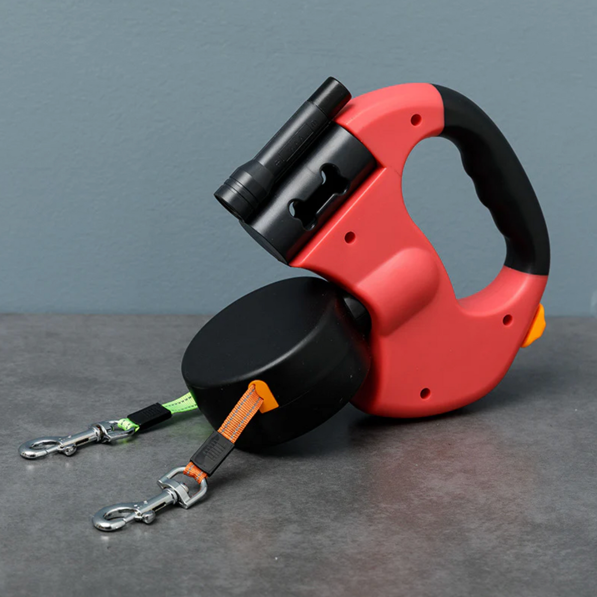 Dual Retractable Dog Lead with LED Light & Anti-Tangle System